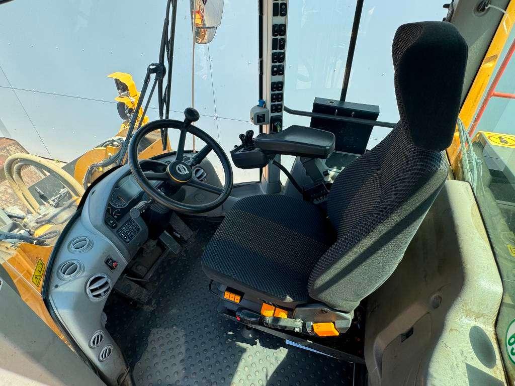 Volvo L150H - German Machine / Automatic Greasing Photo 8