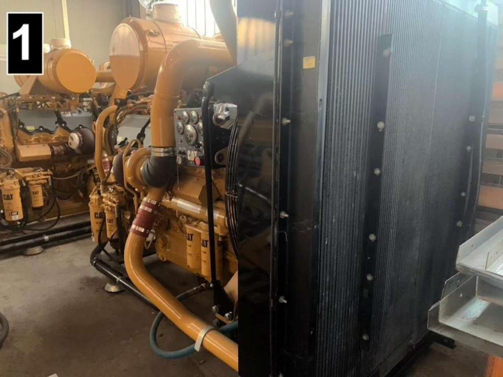 Caterpillar C27 Photo 4