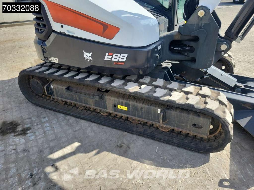 Bobcat E88 A/C - Like New! Photo 26