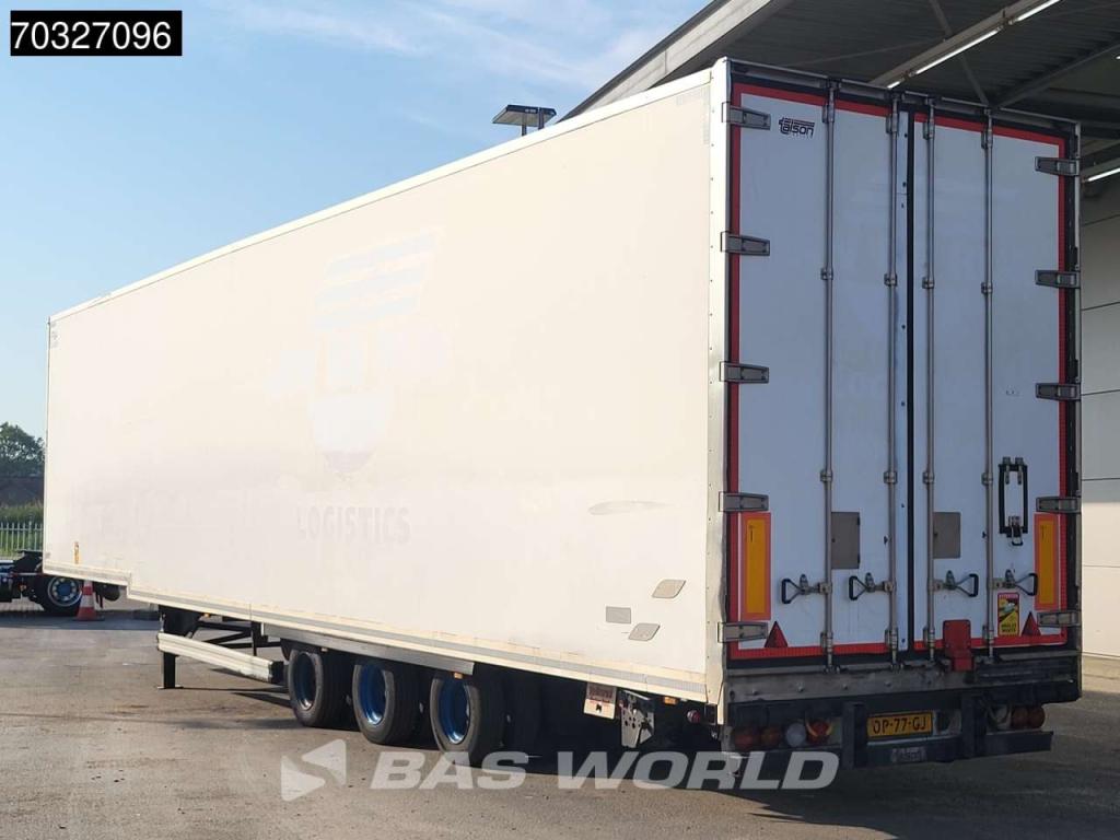 Talson F1227 3 axles Carrier Vector 1550 Photo 2