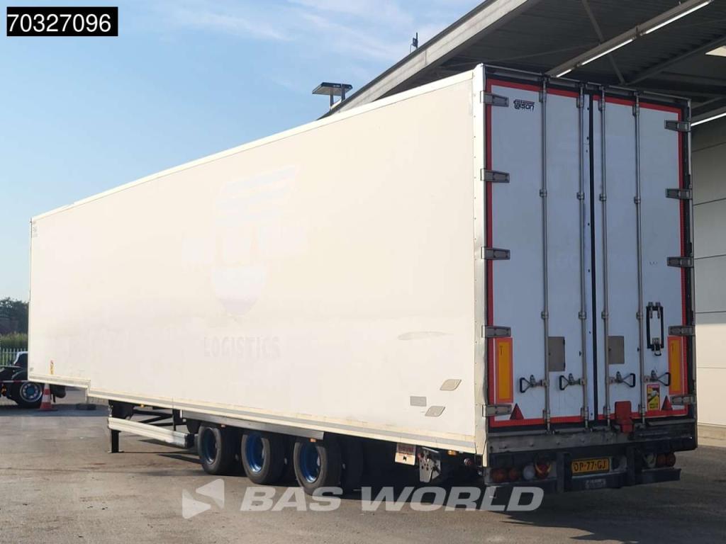 Talson F1227 3 axles Carrier Vector 1550 Photo 3