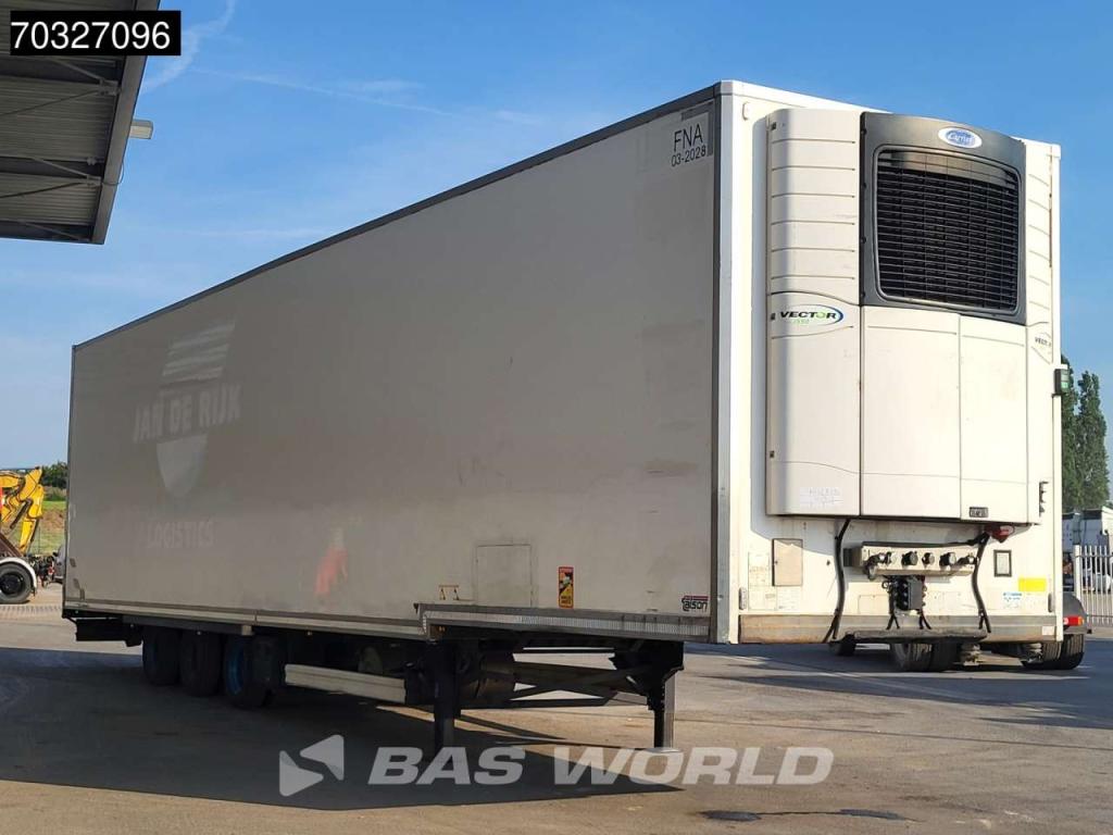 Talson F1227 3 axles Carrier Vector 1550 Photo 5