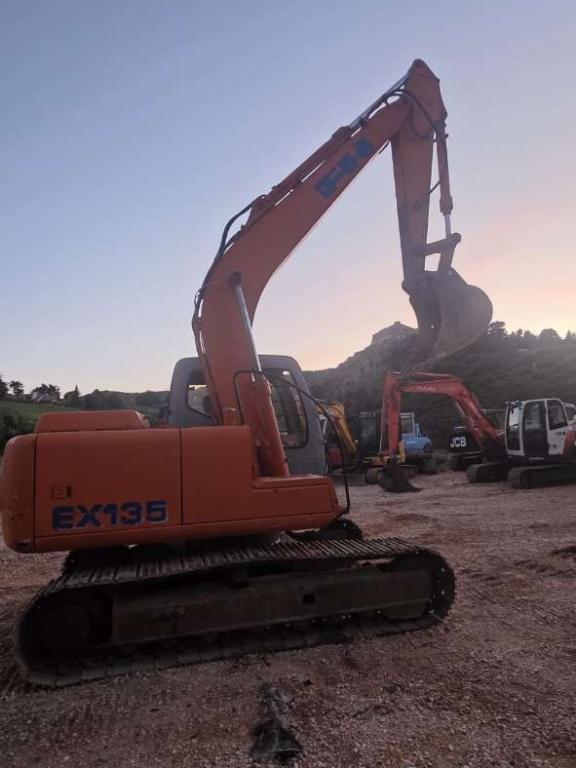 Fiat Hitachi EX135 Photo 4