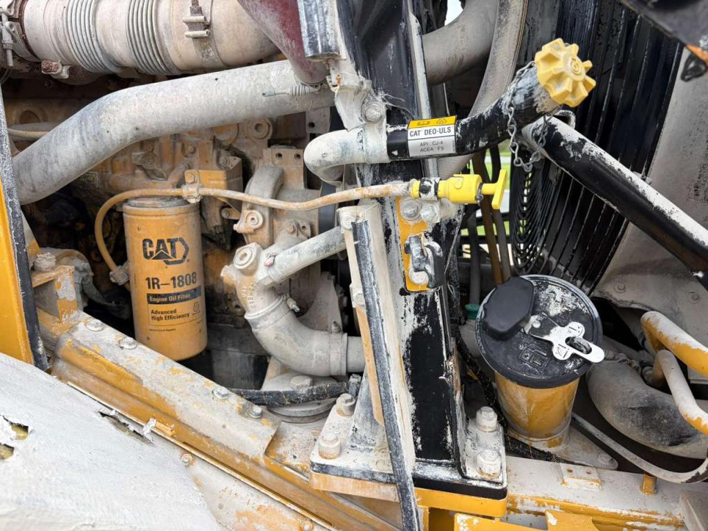 Caterpillar 966K Photo 27