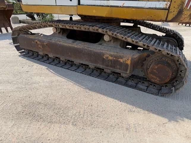 Liebherr R900 Photo 13