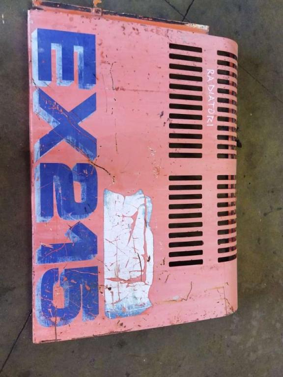 Capot et panneau de carrosserie pour Fiat Hitachi Ex 215/235 Photo 3