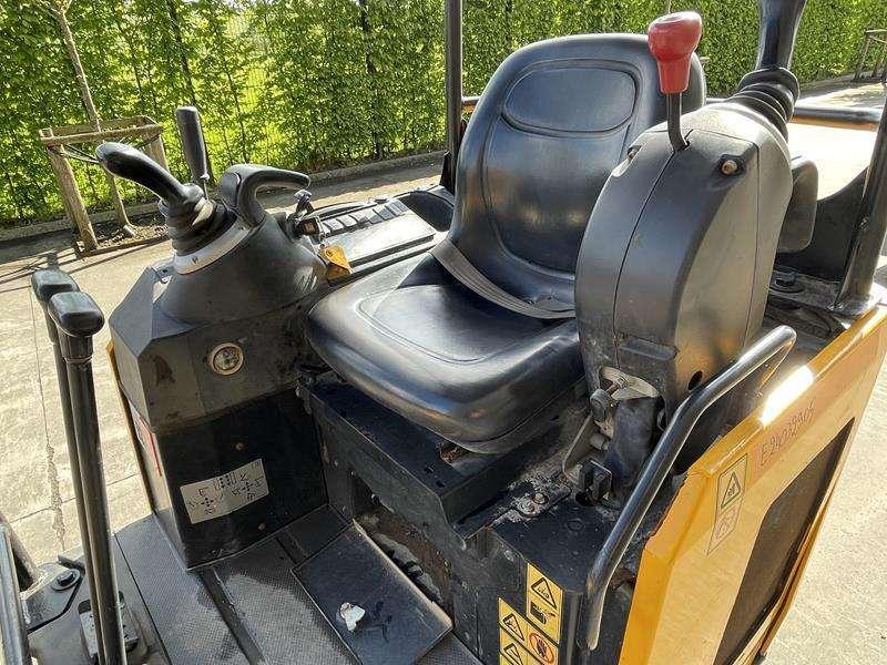 JCB 15 C - 1 Photo 10