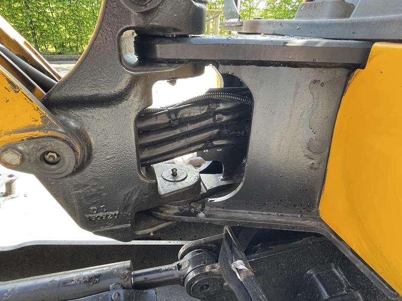 JCB 15 C - 1 Photo 16