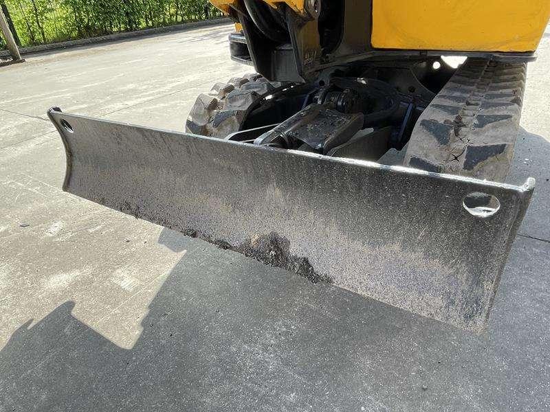 JCB 15 C - 1 Photo 17