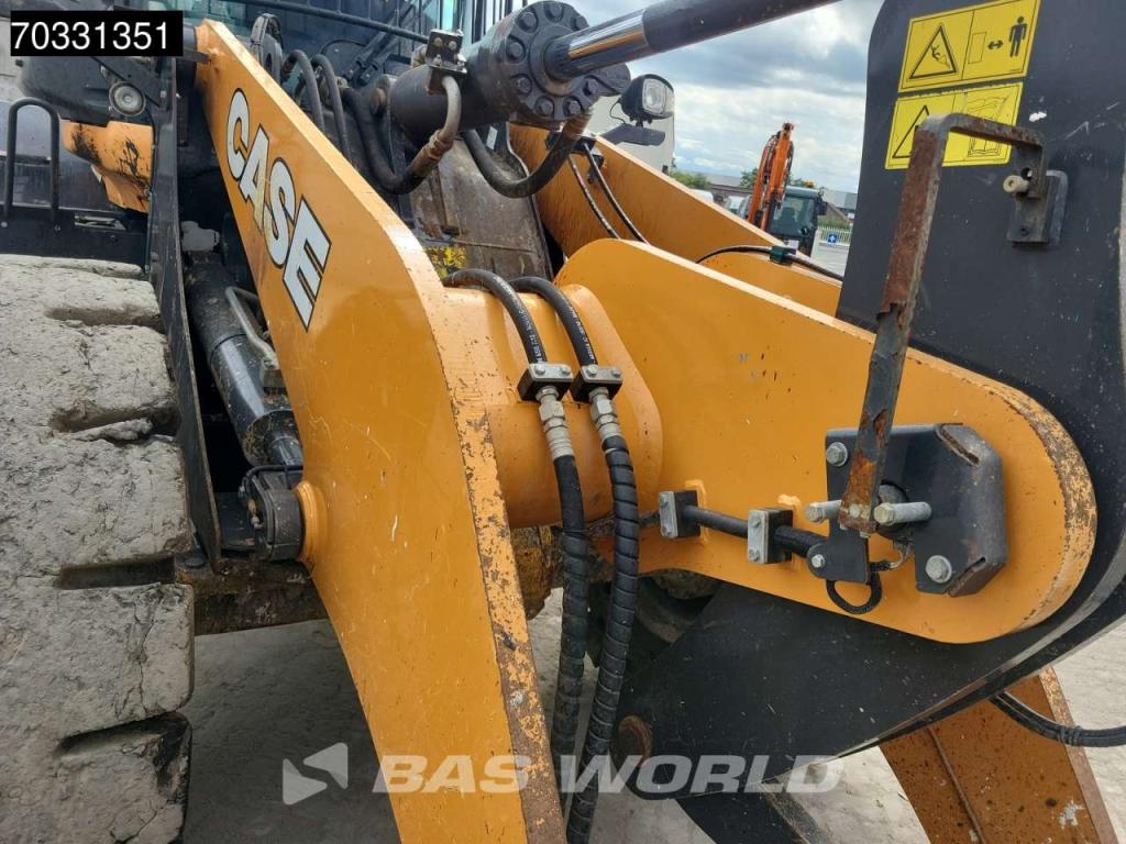 Case 821 G Photo 18