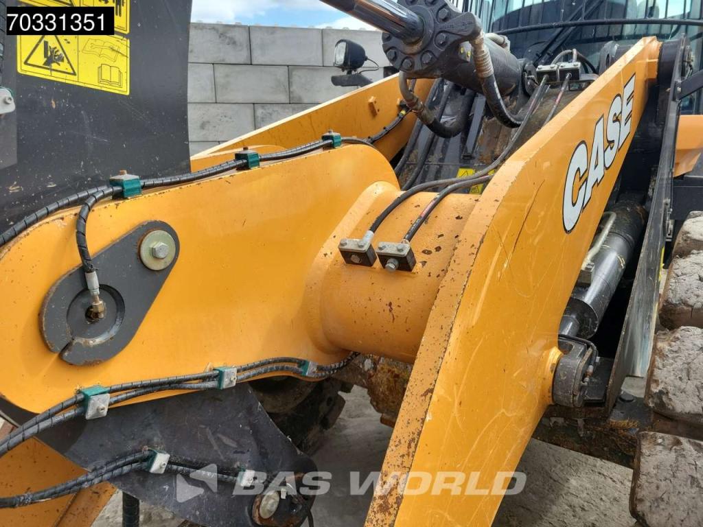 Case 821 G Photo 19