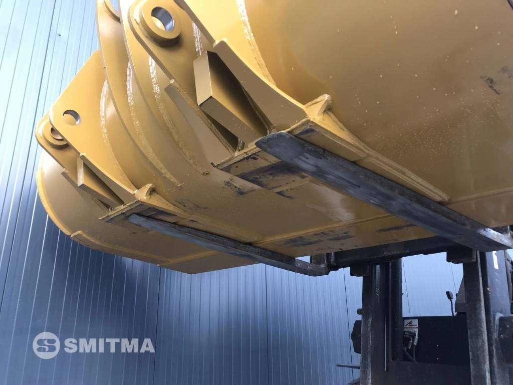 Caterpillar 962M Photo 10