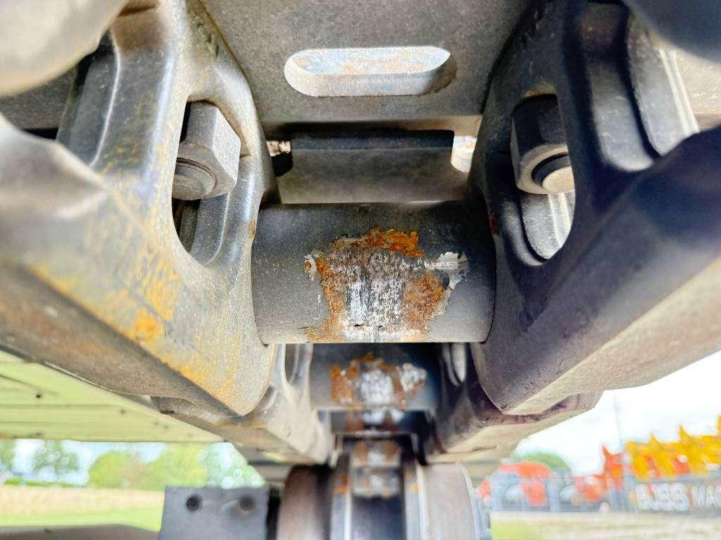 Hyundai HX360L - New / Unused / Hammer Lines Photo 22