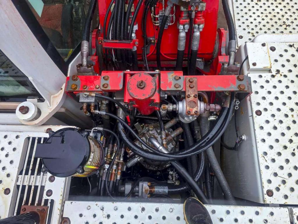 Volvo EC360CNL Photo 17