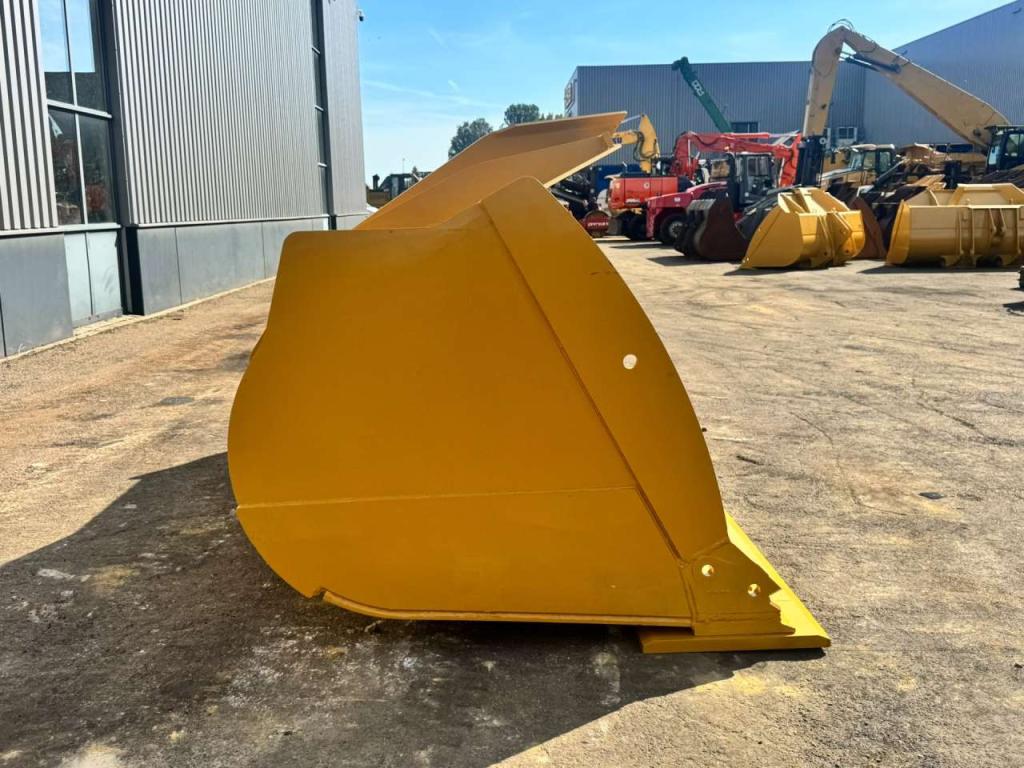 Caterpillar Loader Bucket PIN ON CAT 980, 6.0m3,134in Photo 6