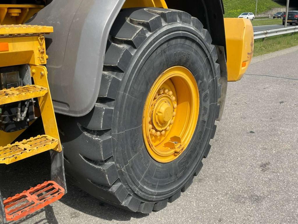 Volvo L90H Photo 13