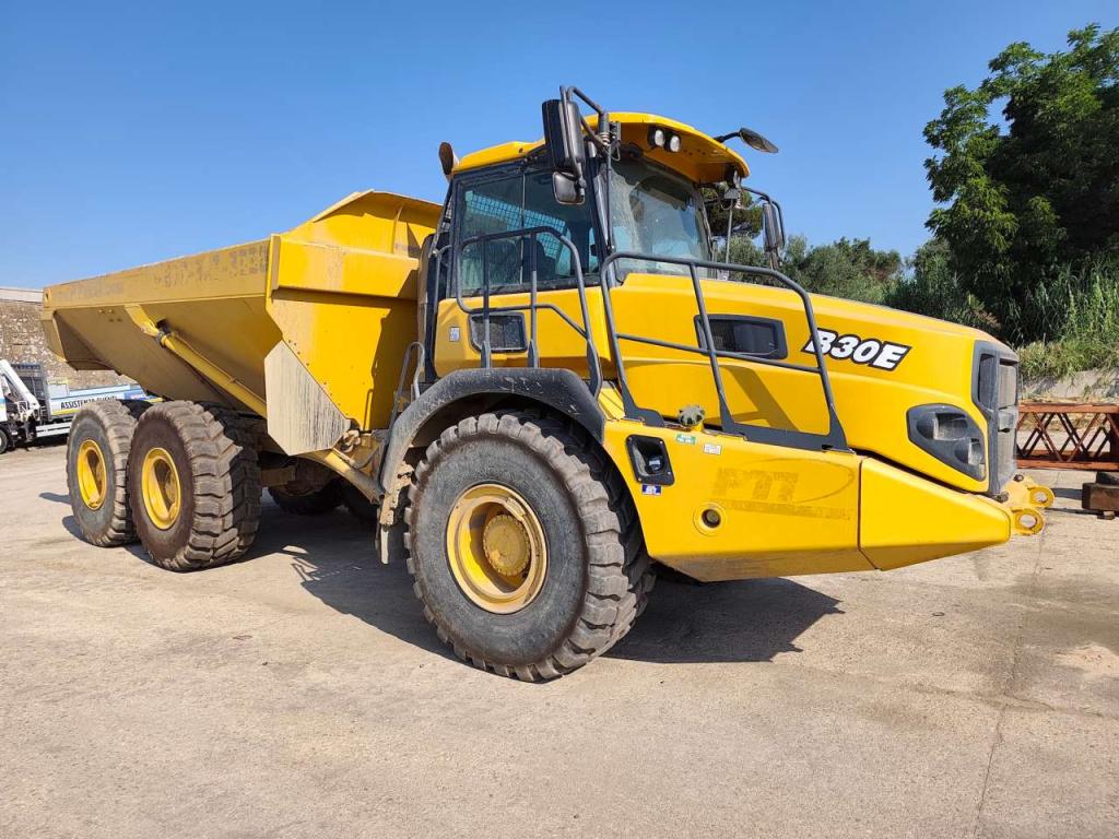 Bell B30E Photo 2