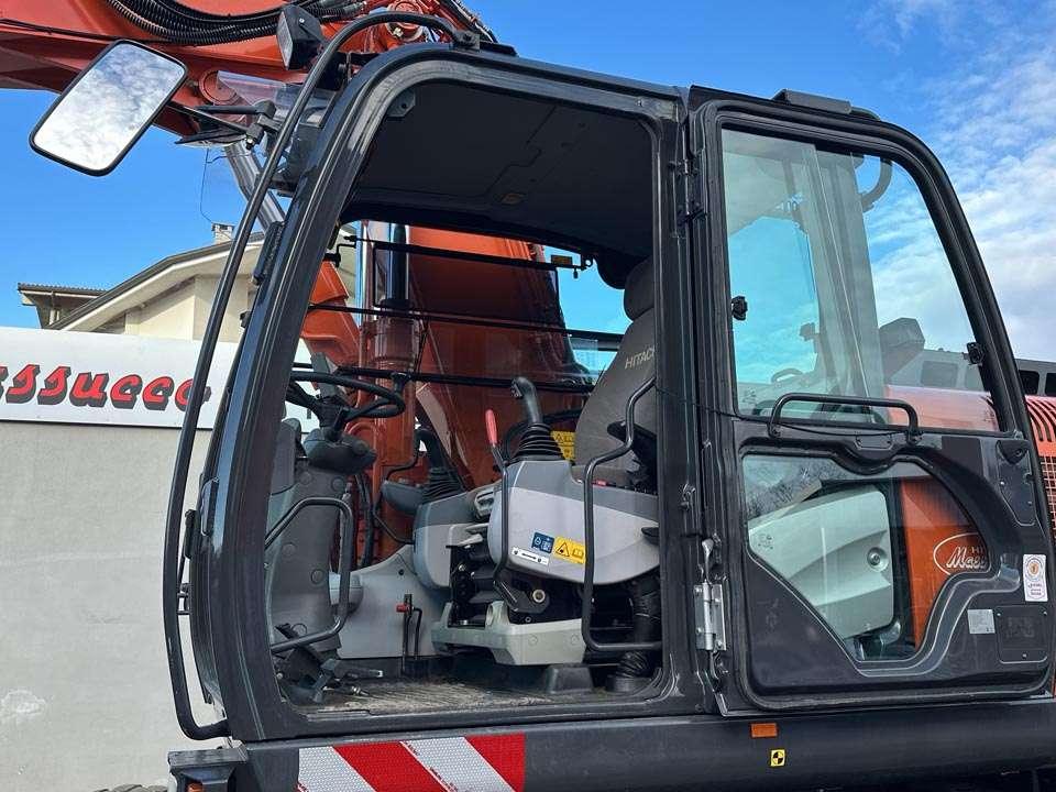 Hitachi ZX190W-6 Photo 14