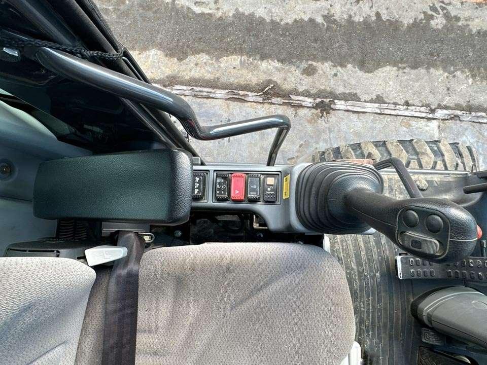 Hitachi ZX190W-6 Photo 18