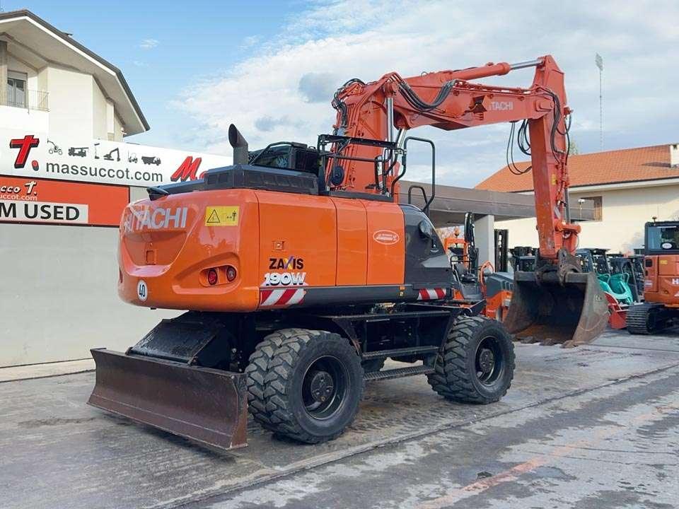 Hitachi ZX190W-6 Photo 23