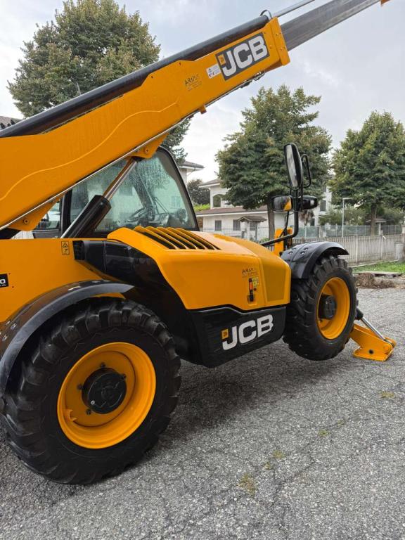 JCB 540-140 Photo 2