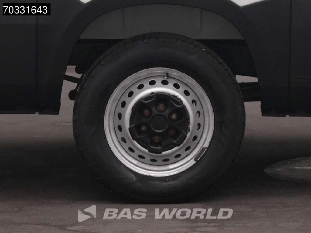 Iveco Daily 35S14 L2H2 Airco Cruise 3500kg trekgewicht 3520L Airco Cruise control Photo 25