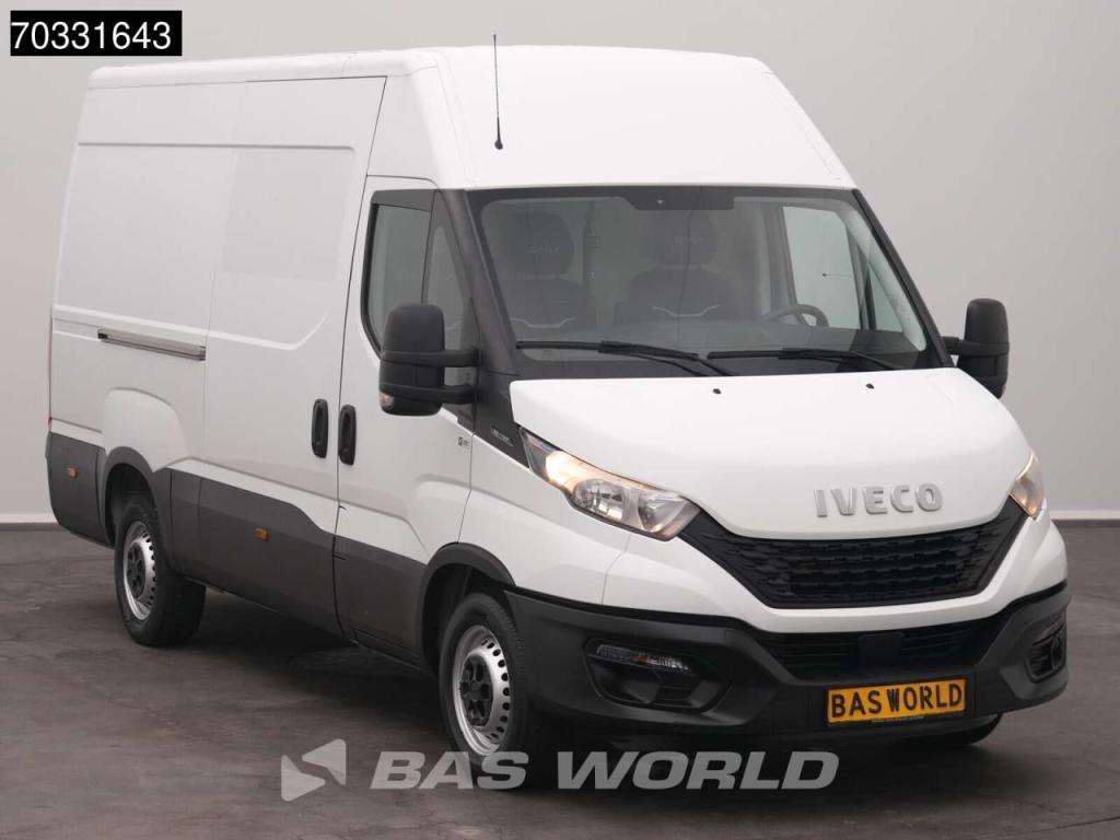 Iveco Daily 35S14 L2H2 Airco Cruise 3500kg trekgewicht 3520L Airco Cruise control Photo 5