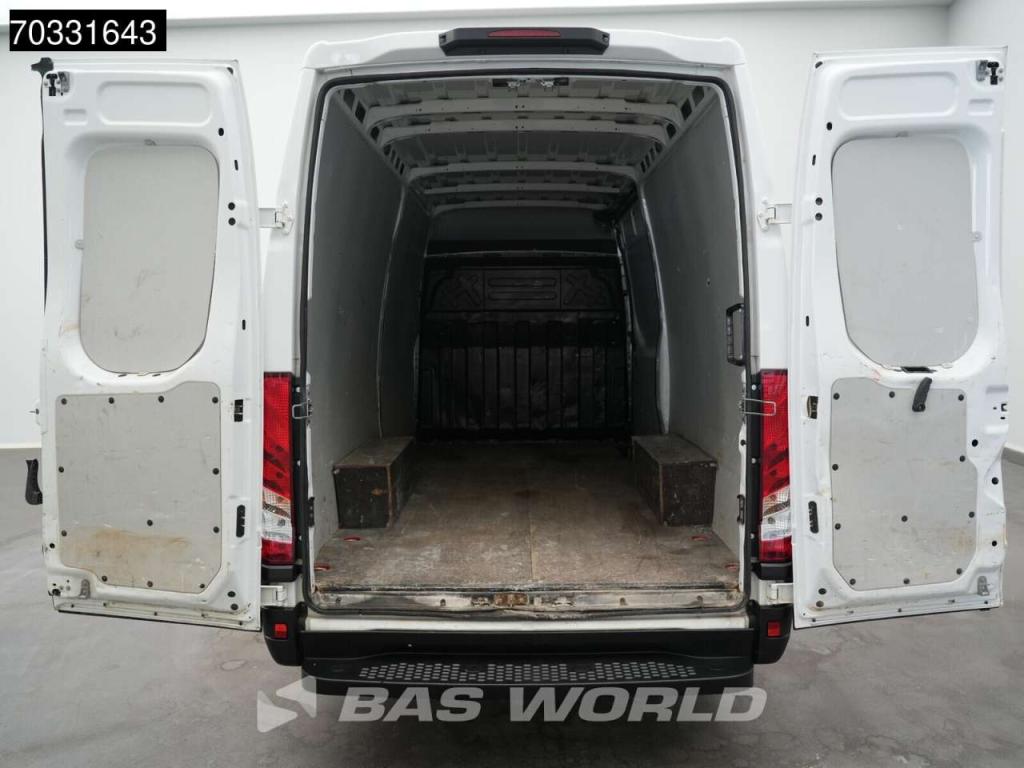 Iveco Daily 35S14 L2H2 Airco Cruise 3500kg trekgewicht 3520L Airco Cruise control Photo 7
