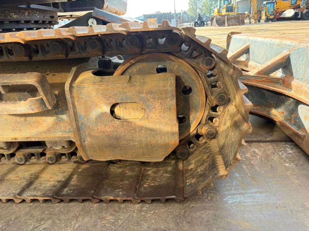 Doosan DX140LCR-5 Photo 16