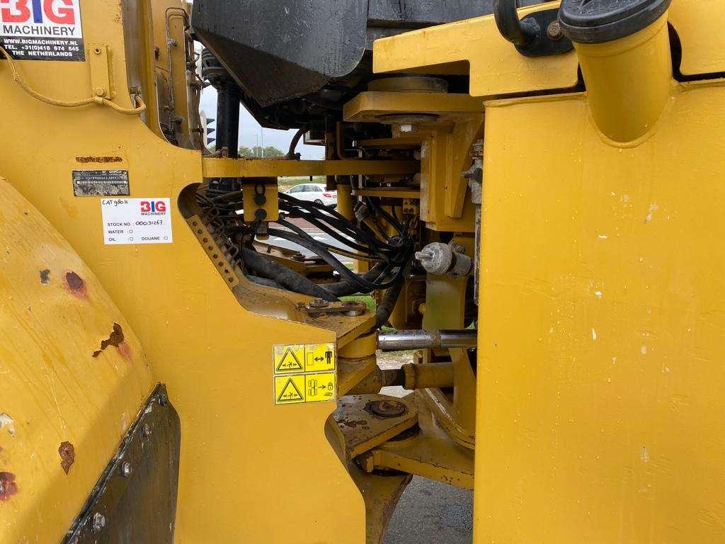 Caterpillar 980H Wheel Loader Photo 13