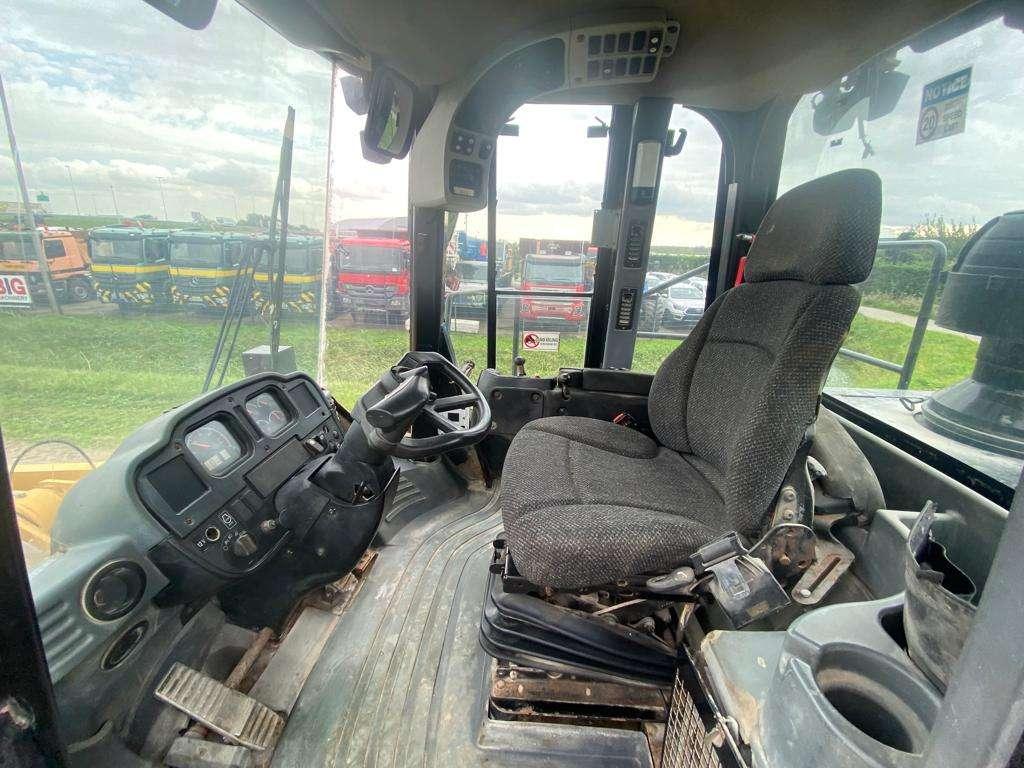 Caterpillar 980H Wheel Loader Photo 14