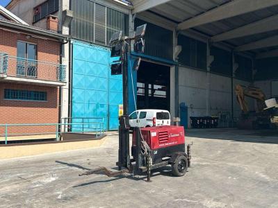 Milantractor TLTH8M6A-10 en vente par Massucco T. Srl