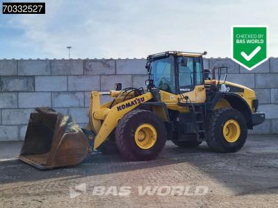 Komatsu WA380-7 Photo 1
