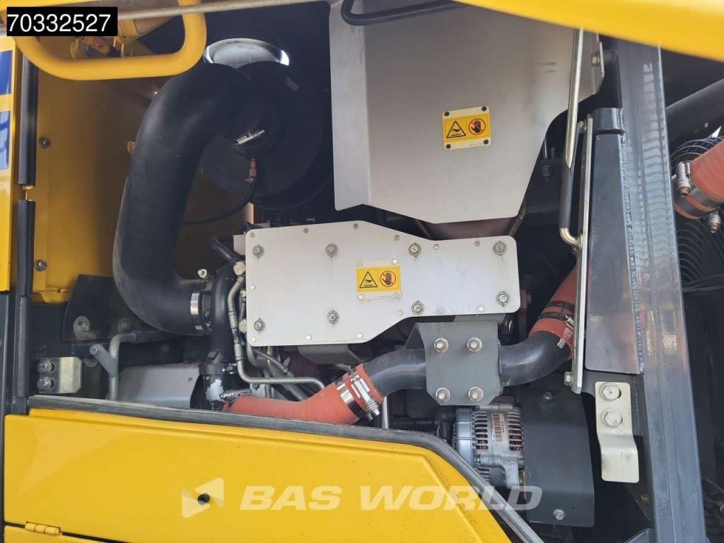 Komatsu WA380-7 Photo 26