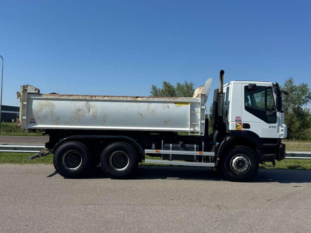 Iveco Trakker 410 6x4 Kipper Photo 6