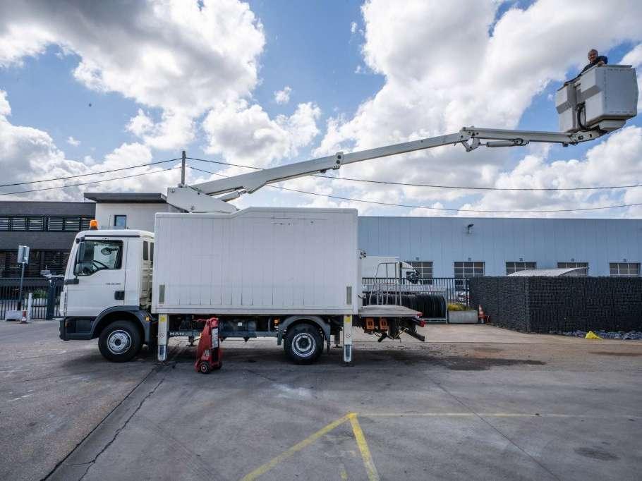 Man TGL 12.180 BB - COMET 151 TAL Photo 7