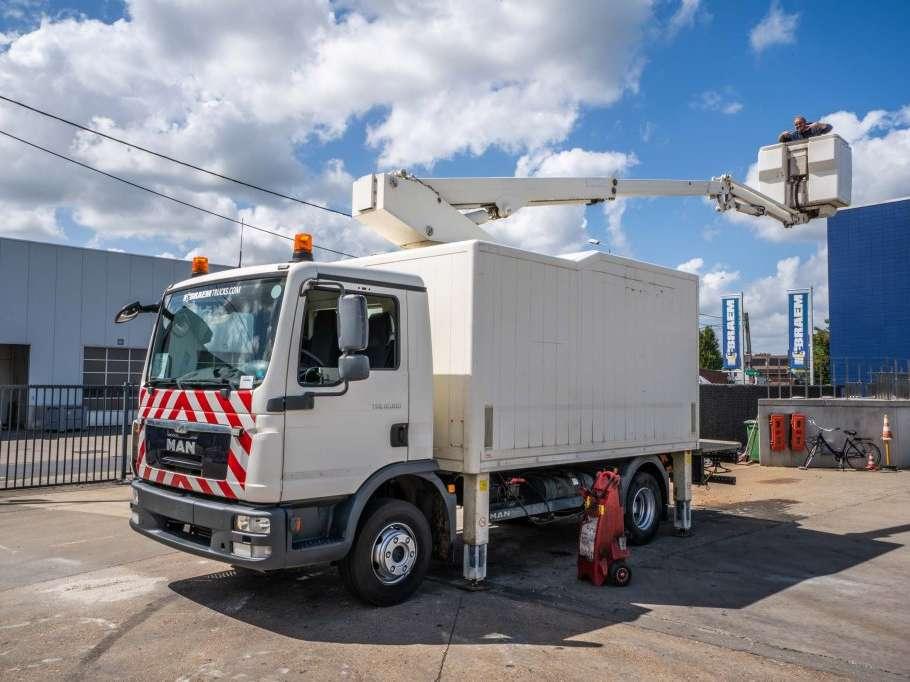 Man TGL 12.180 BB - COMET 151 TAL Photo 8