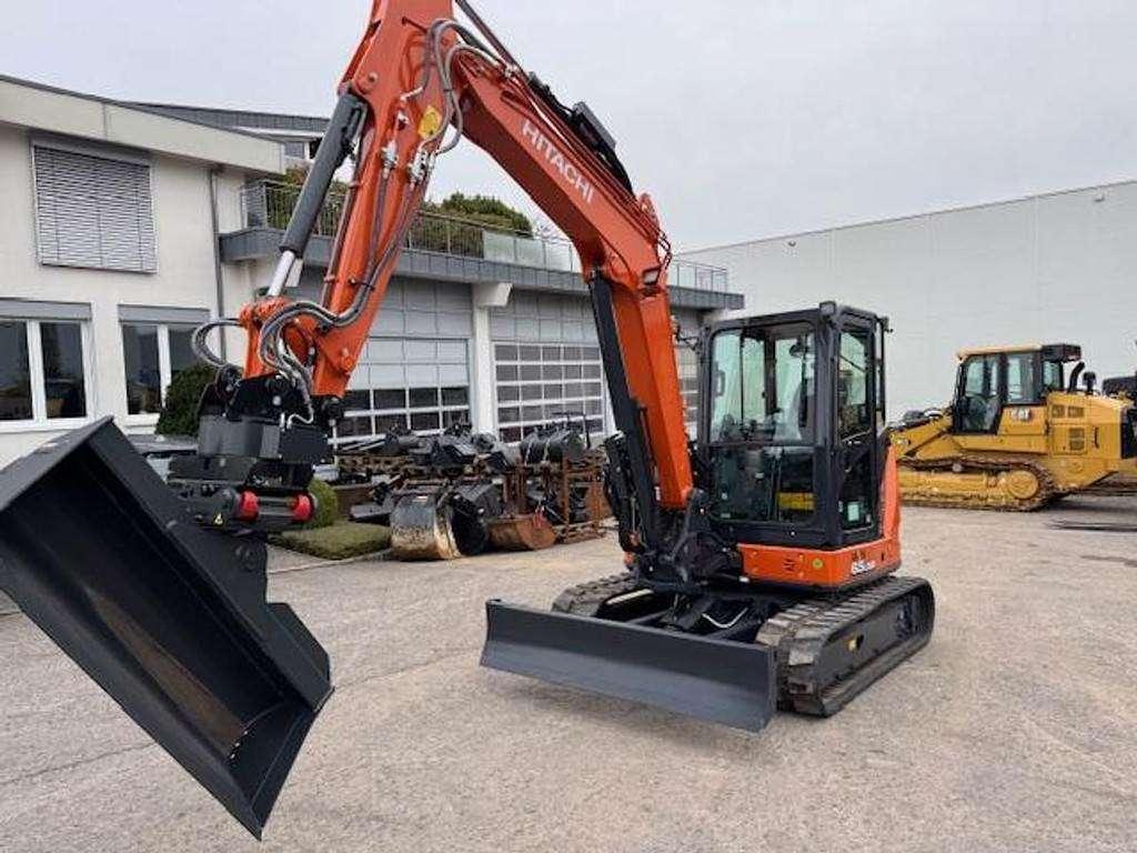 Hitachi ZX65 USB-6 Photo 4