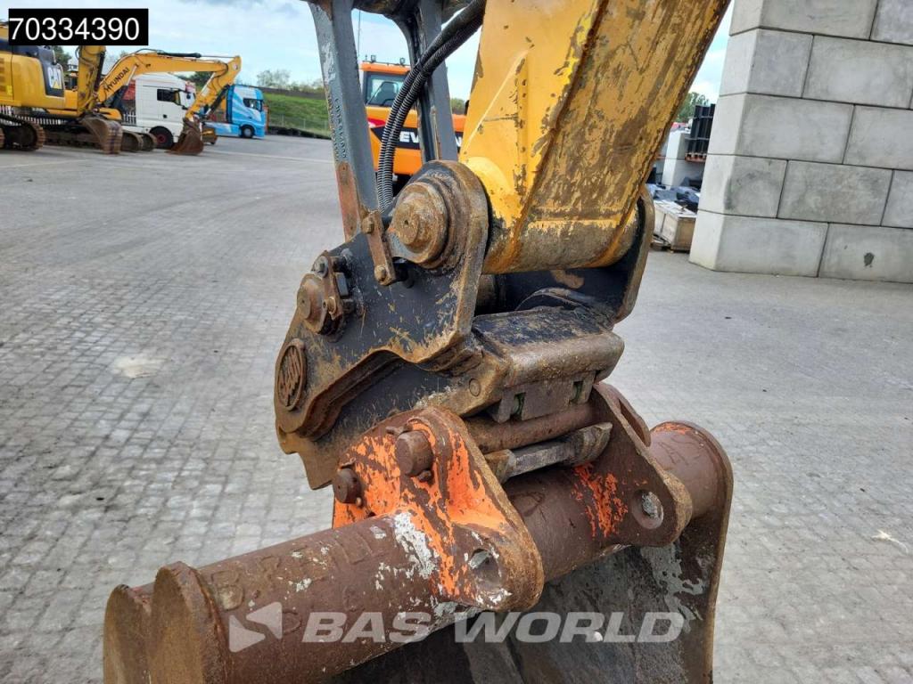 Liebherr A 914 Compact Select Photo 16