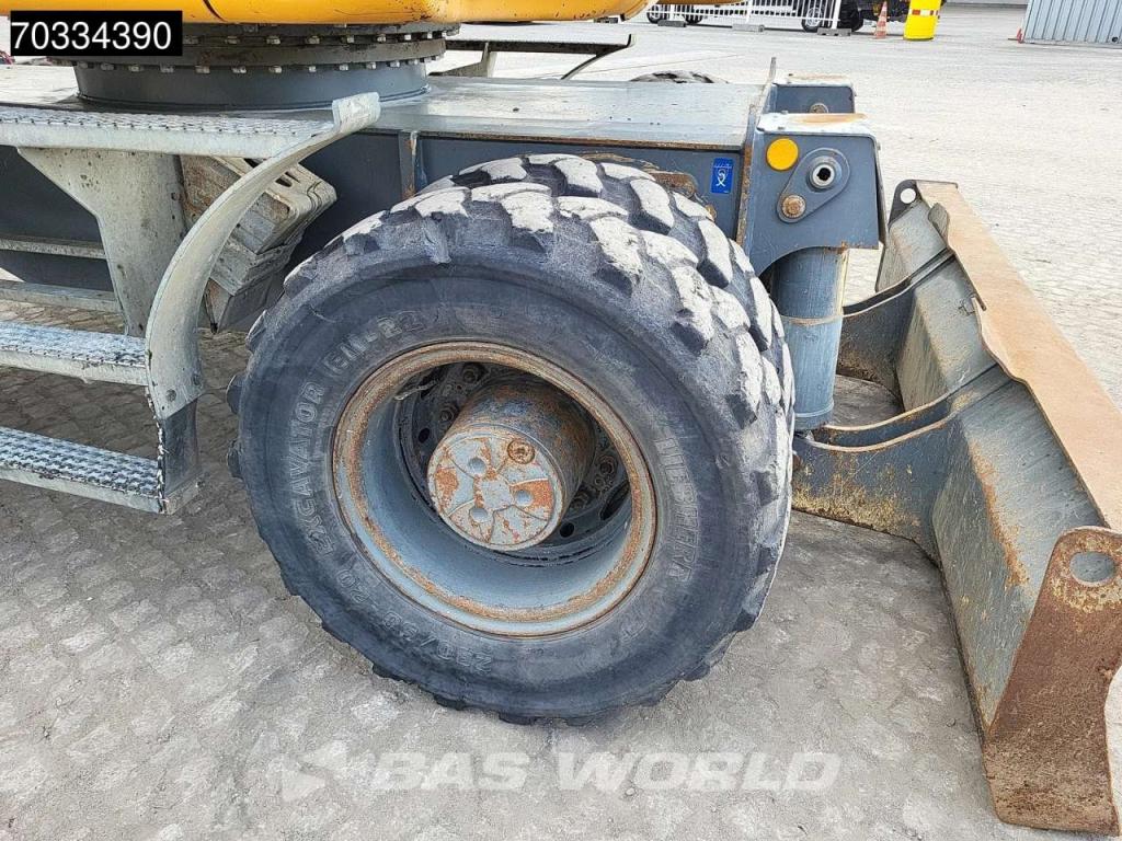 Liebherr A 914 Compact Select Photo 24
