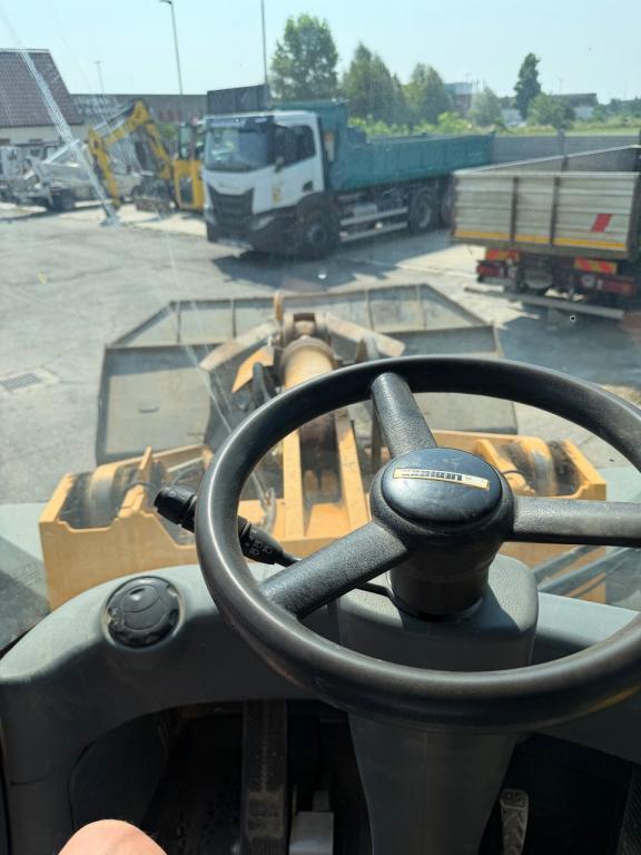 Liebherr L550-2plus2 Photo 2