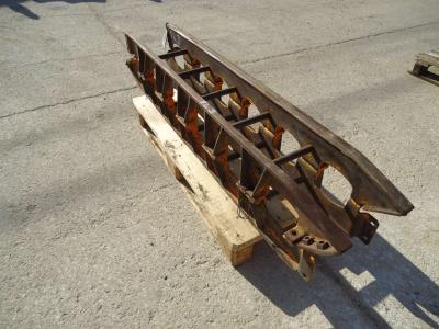 Garde de la chaîne de chenille pour Fiat Allis FL9 en vente par OLM 90 Srl
