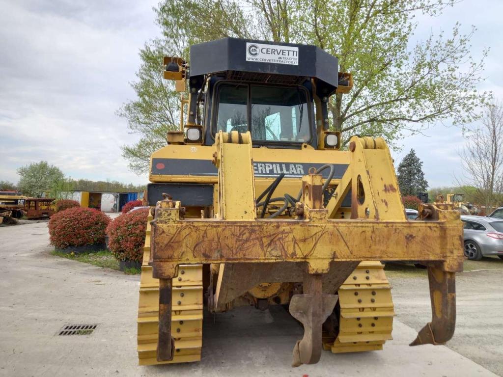 Caterpillar D6R II XL Photo 5