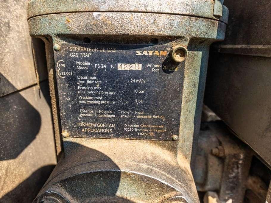 Renault PREMIUM 270 + MAGYAR 14000L+4COMP Photo 22