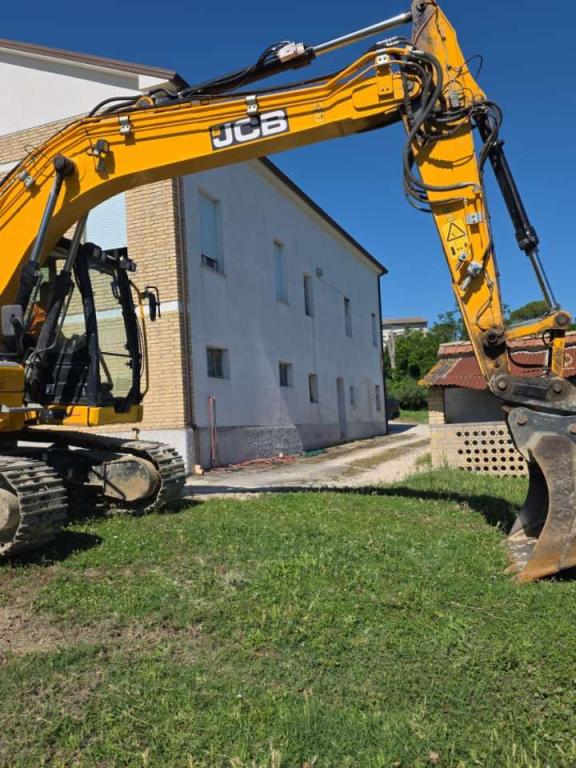 JCB 140X Photo 2