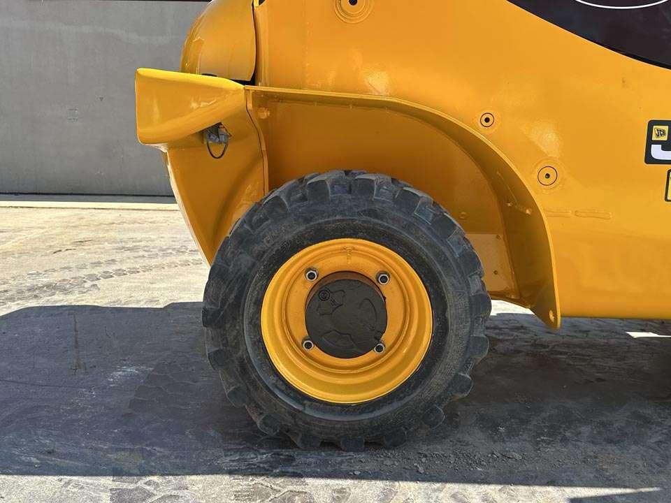 JCB 520-40 4x4 Photo 4