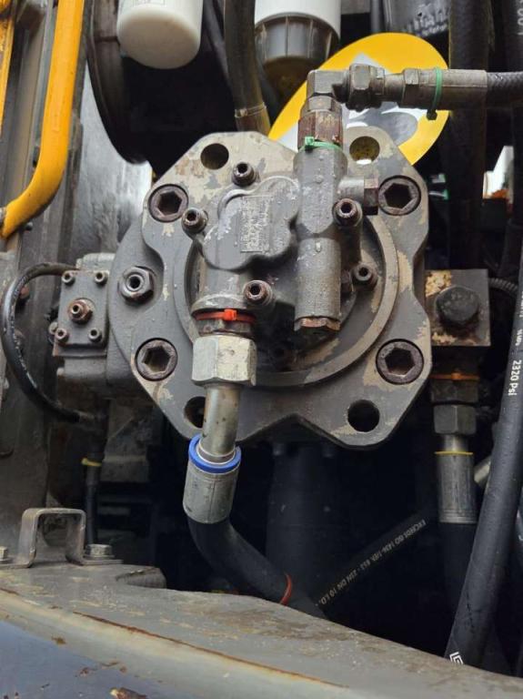 Volvo Hydraulic pump 14531300 for Volvo EC210C L, EC210C LD, EC210C LR... Photo 1