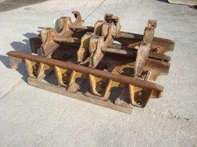 Garde de la chaîne de chenille pour FIAT ALLIS - DOZER FL20 - FD20 en vente par OLM 90 Srl