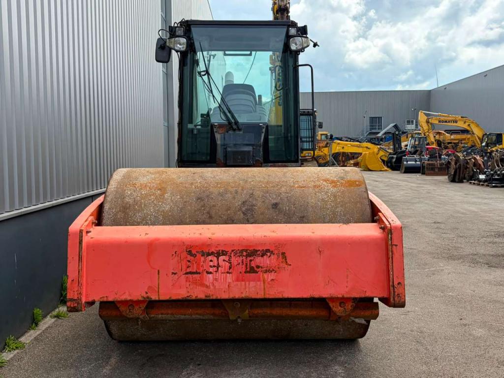 Caterpillar CS74 Photo 8