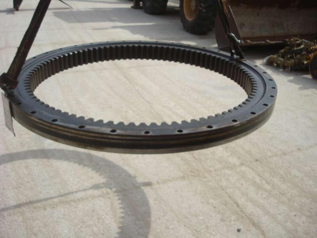 Couronne d'orientation pour Fiat Hitachi FH200 Photo 1